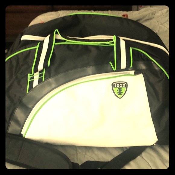 IZOD overnight and/or tennis bag. - Picture 1 of 1